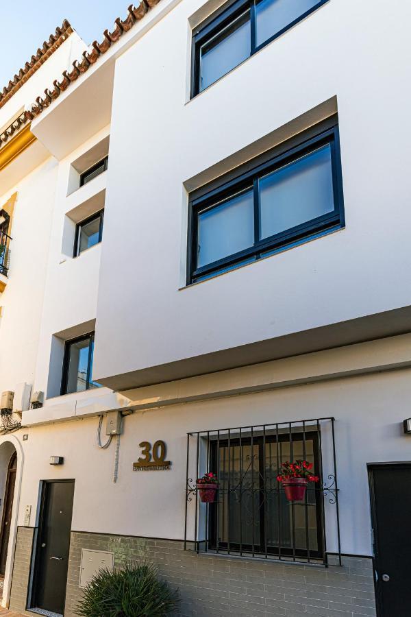 Acogedor Apartamento En Estepona Centro By Rent Me מראה חיצוני תמונה