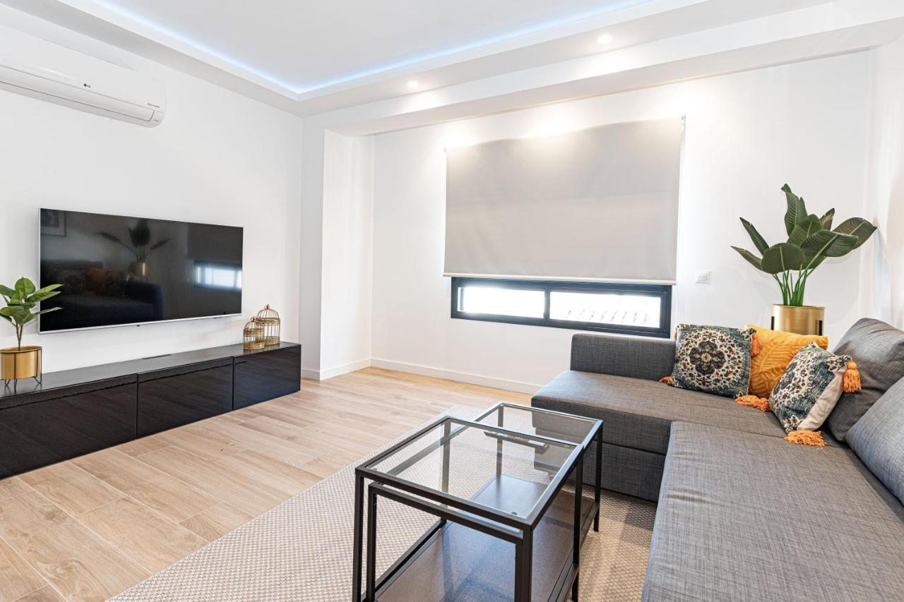 Acogedor Apartamento En Estepona Centro By Rent Me מראה חיצוני תמונה