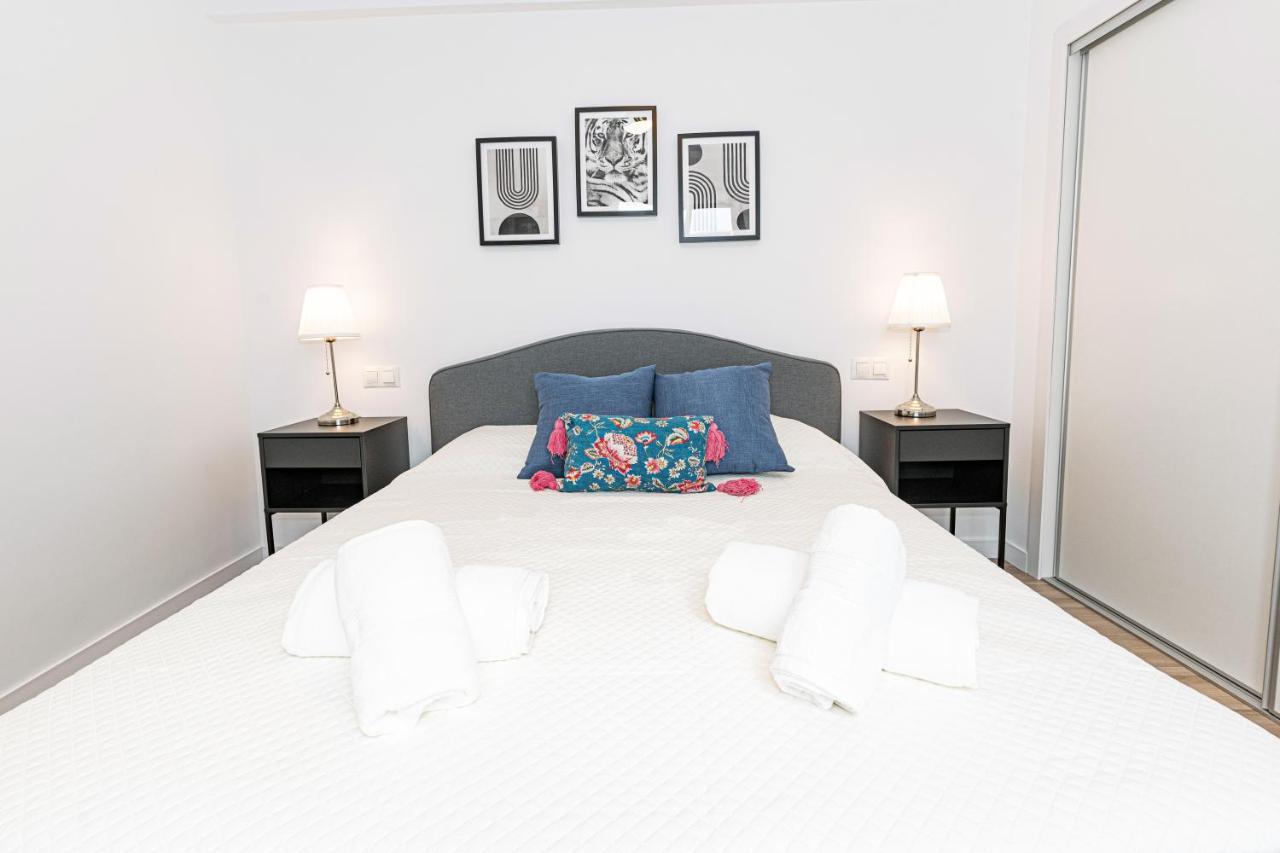 Acogedor Apartamento En Estepona Centro By Rent Me מראה חיצוני תמונה